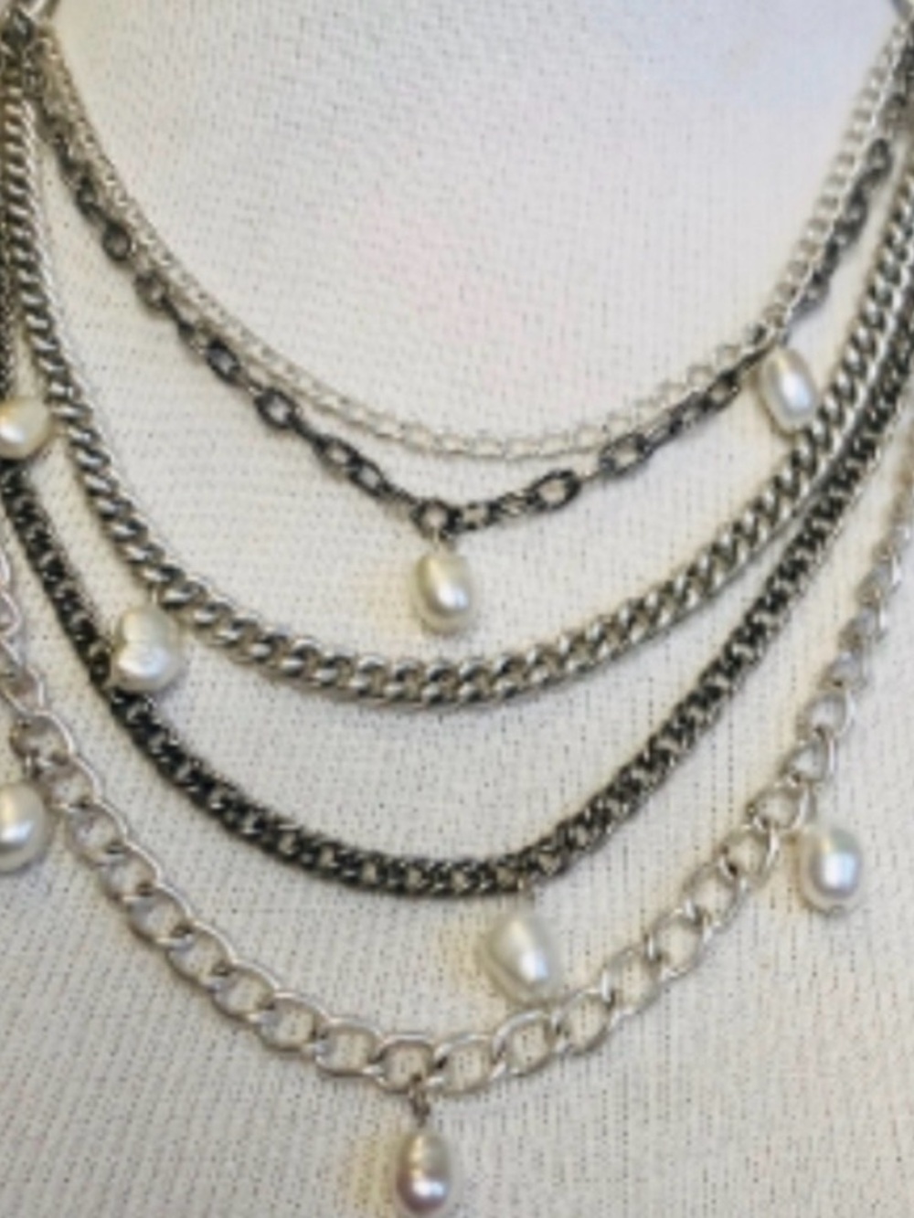 Stella & Dot Avery chain necklace with pearl